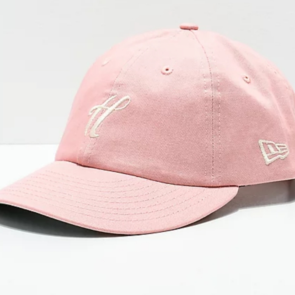 Nwt. The Hundreds ground pink strapback hat.